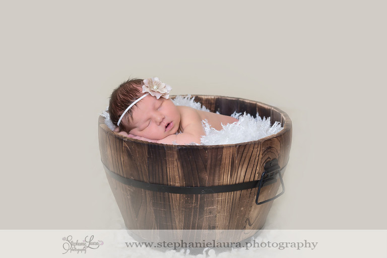 newborn photographer carnegie