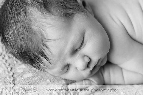 newborn photographer carnegie