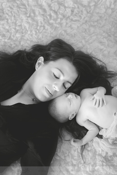 best newborn photographer pittsburgh