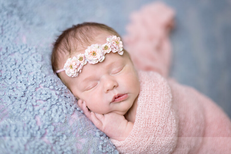 sleeping newborn baby pittsburgh