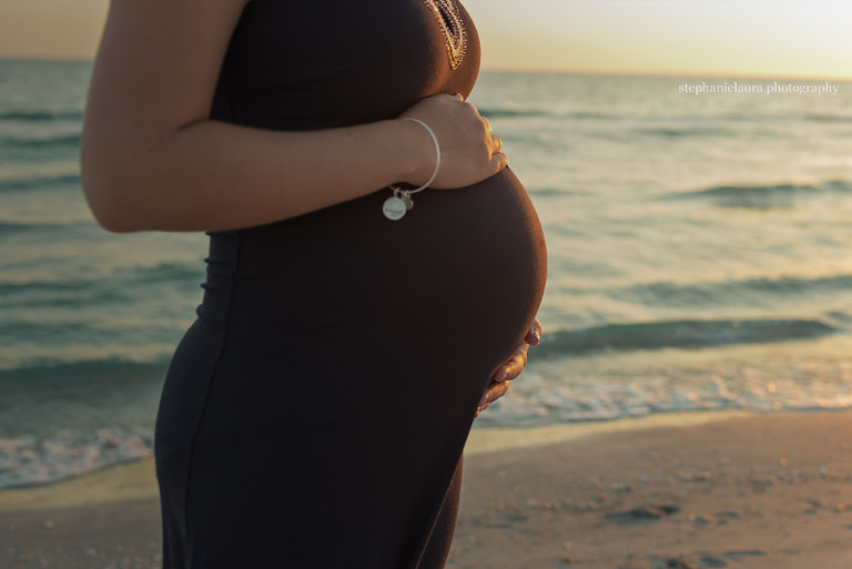 pittsburgh maternity photographer