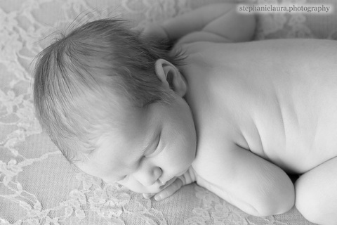 pittsburgh newborn photographer