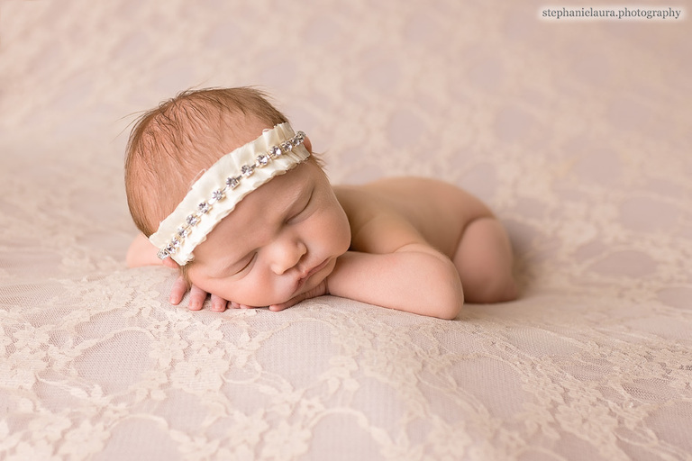 pittsburgh newborn photographer
