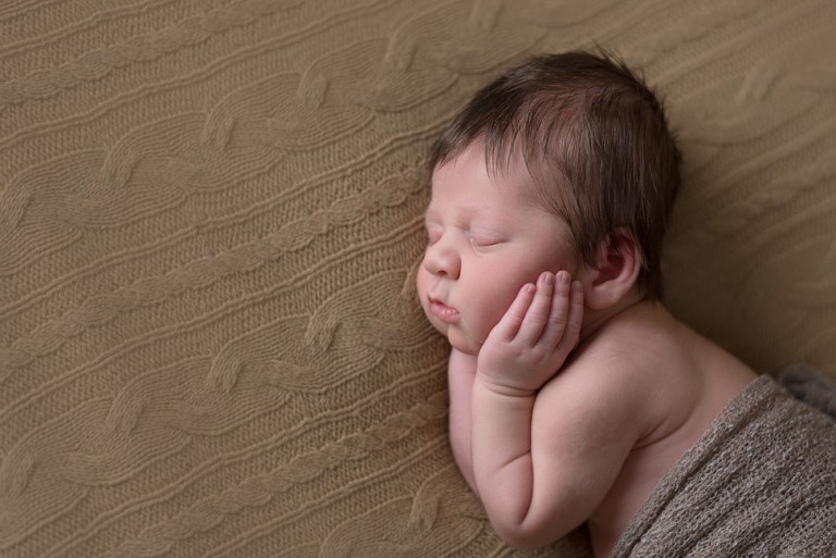 pittsburgh newborn photographer