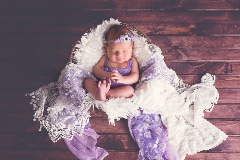 newborn photographer pittsburgh