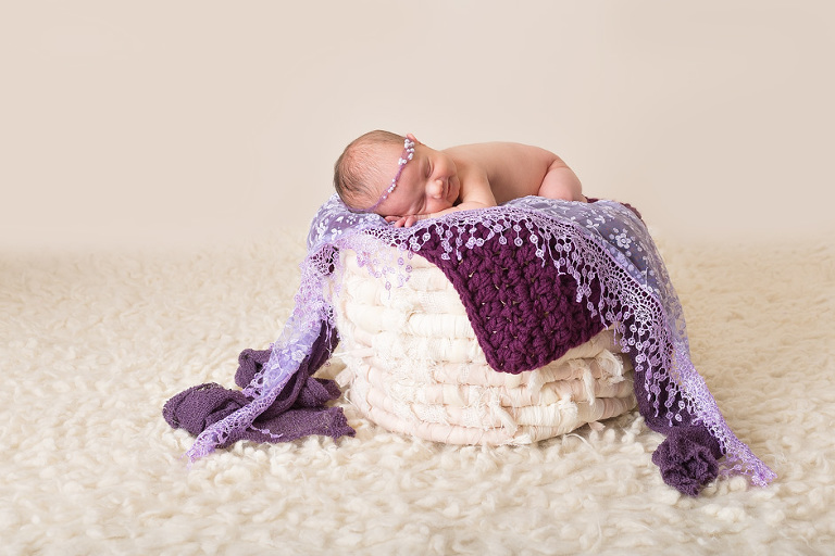 newborn photographer pittsburgh