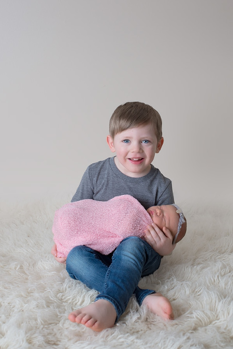 bridgeville newborn photographer