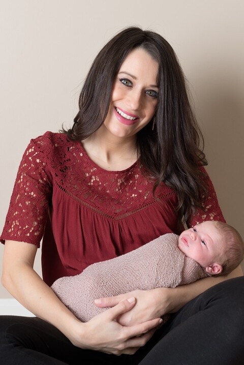 pittsburgh newborn photographer