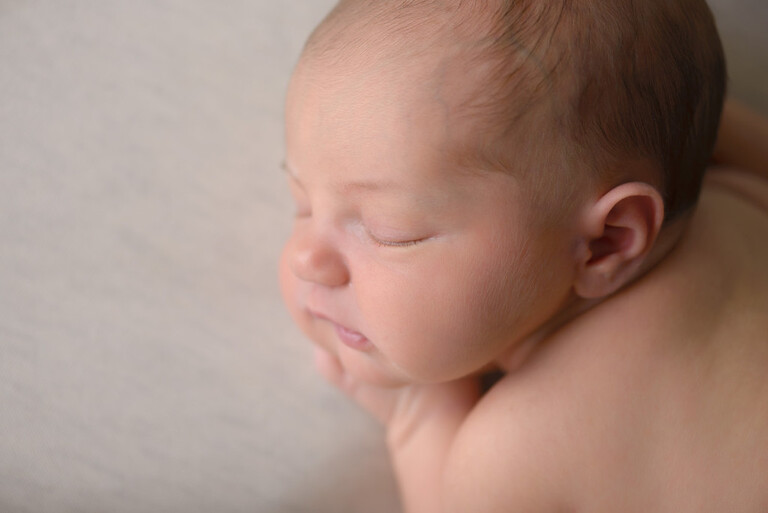 newborn photographer pittsburgh