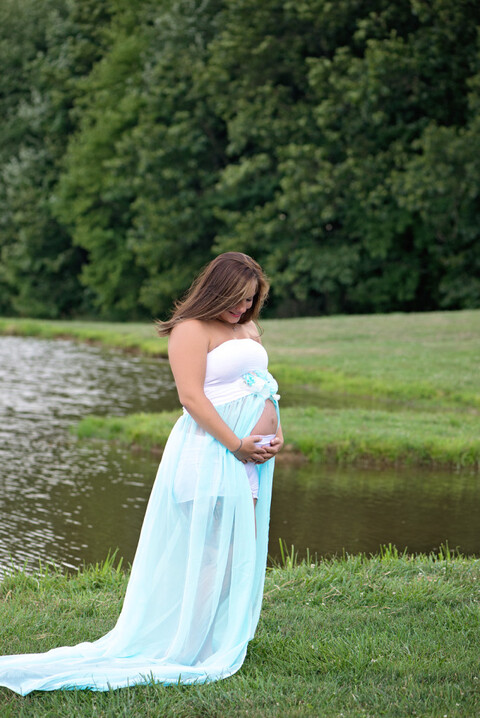 pittsburgh maternity photographer