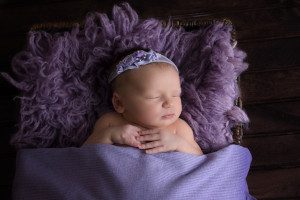 Pittsburgh newborn photographer