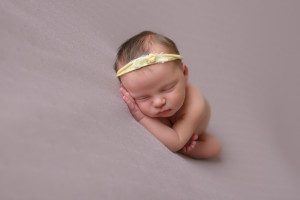 Pittsburgh newborn photographer